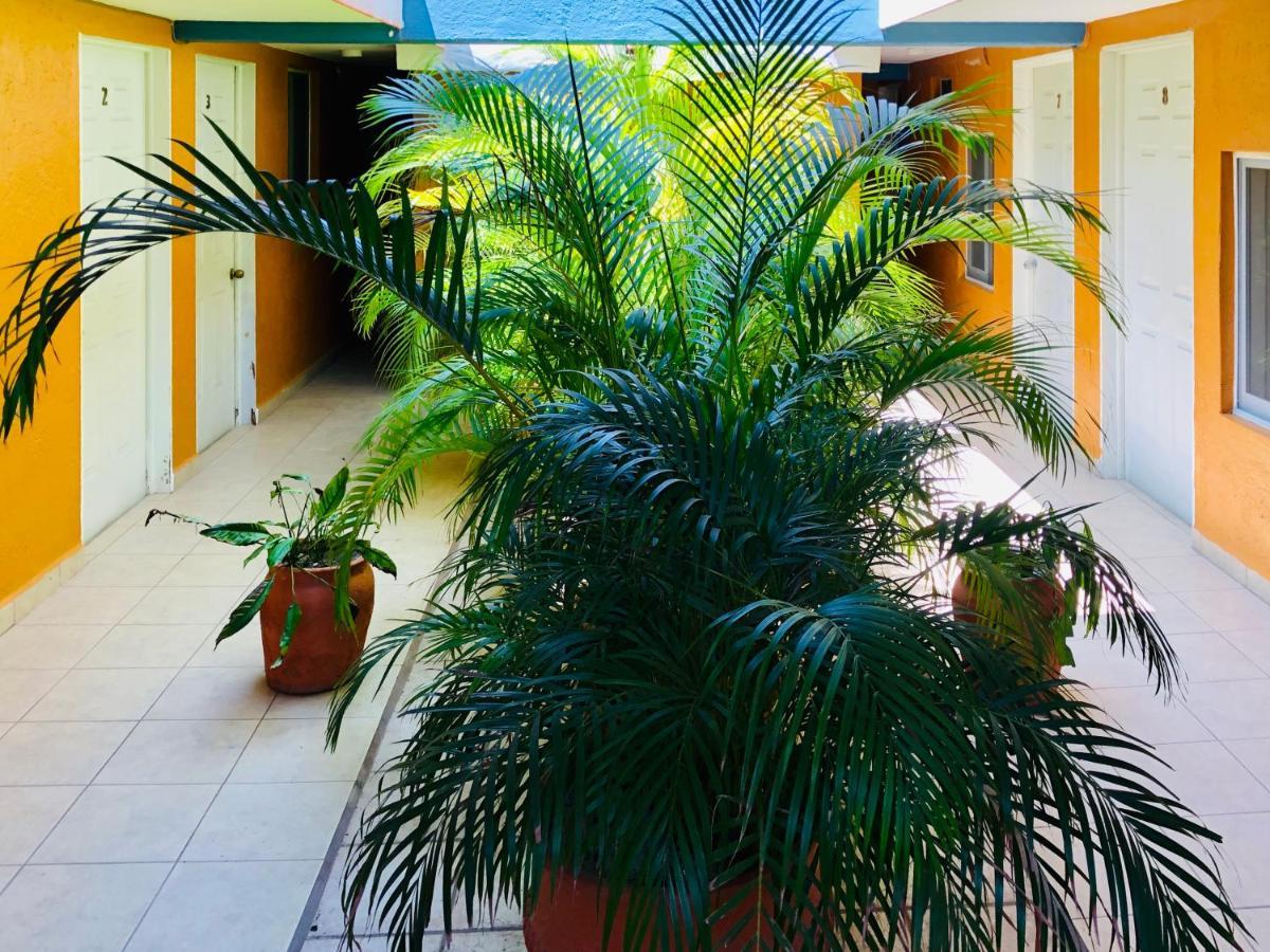 Hotel Playa Del Parque By Rotamundos Huatulco 外观 照片